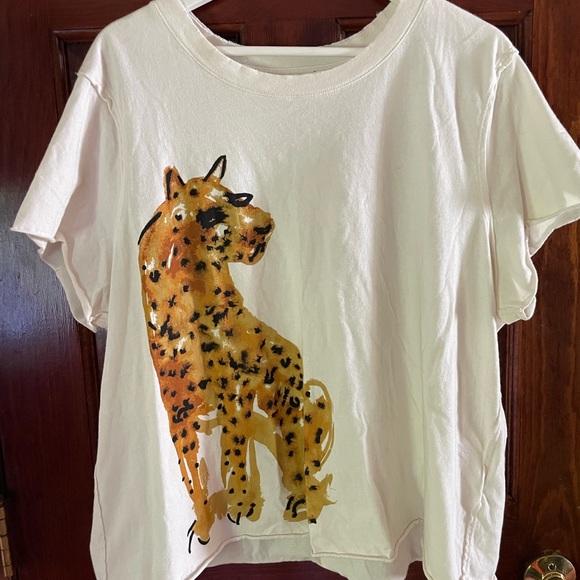 Anthropologie LouLou Avenue Cheetah Graphic Tee - Picture 4 of 7